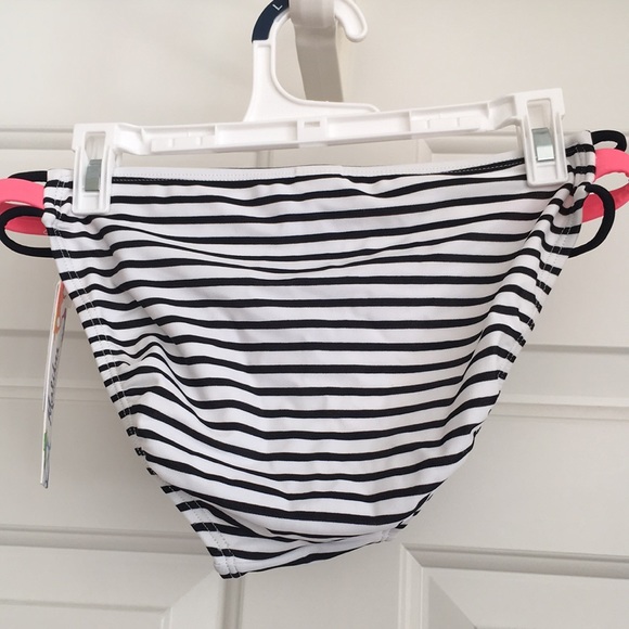 New Malibu Swim Bikini Bottom Size Small White Black Stripes Swimwear NWT - Picture 3 of 8